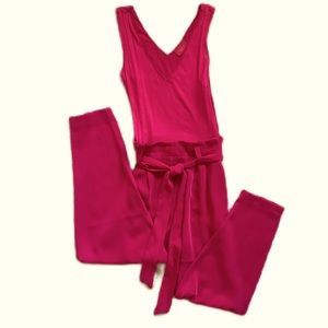 Jennifer Lopez women’s sleeveless Jumper Casual Dress.